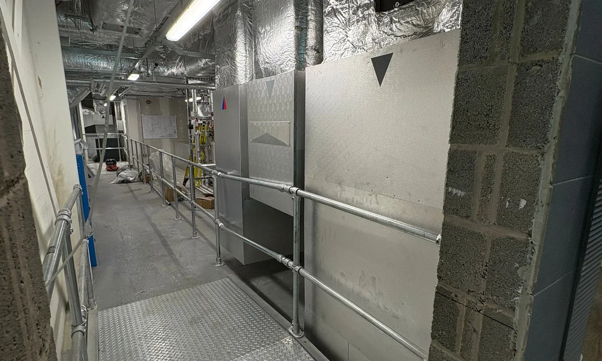 Mineral wool and stucco-clad ventilation insulation at Epping Sports Centre