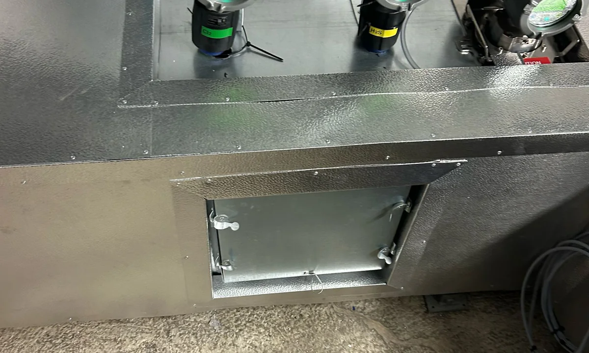 Protective insulation on Fawley Oil Refinery process equipment
