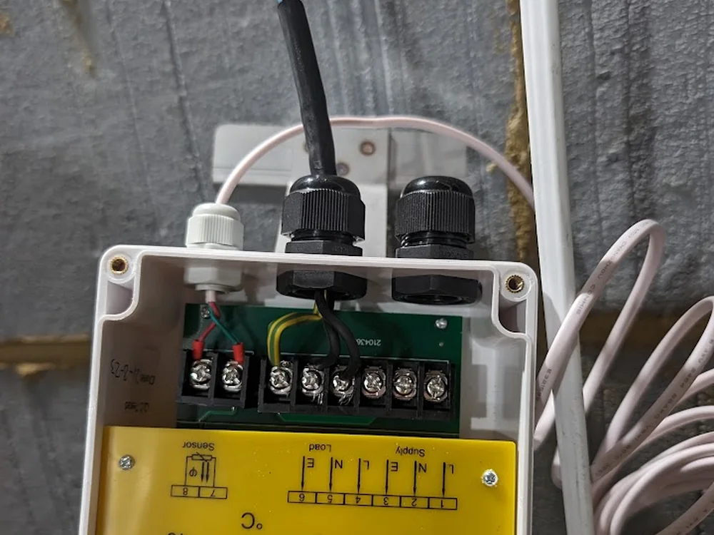 Quality assurance review for an Enviroshield trace heating installation