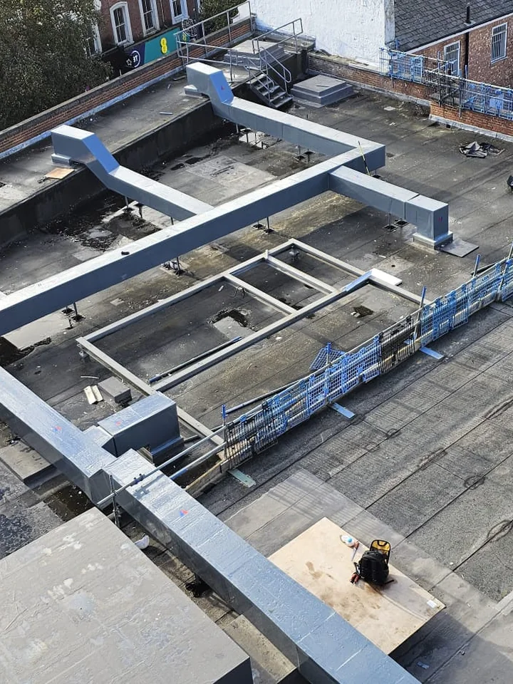 Retail and leisure rooftop plant services