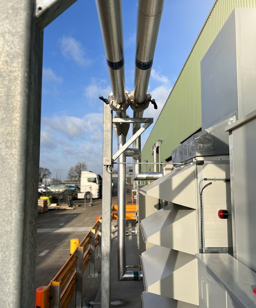 Howden Joinery Hull case study overview image
