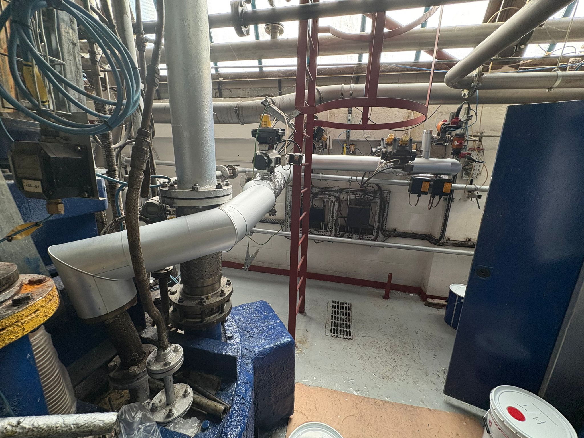 Kings Lynn Hospital plant room pipework insulation and building services support